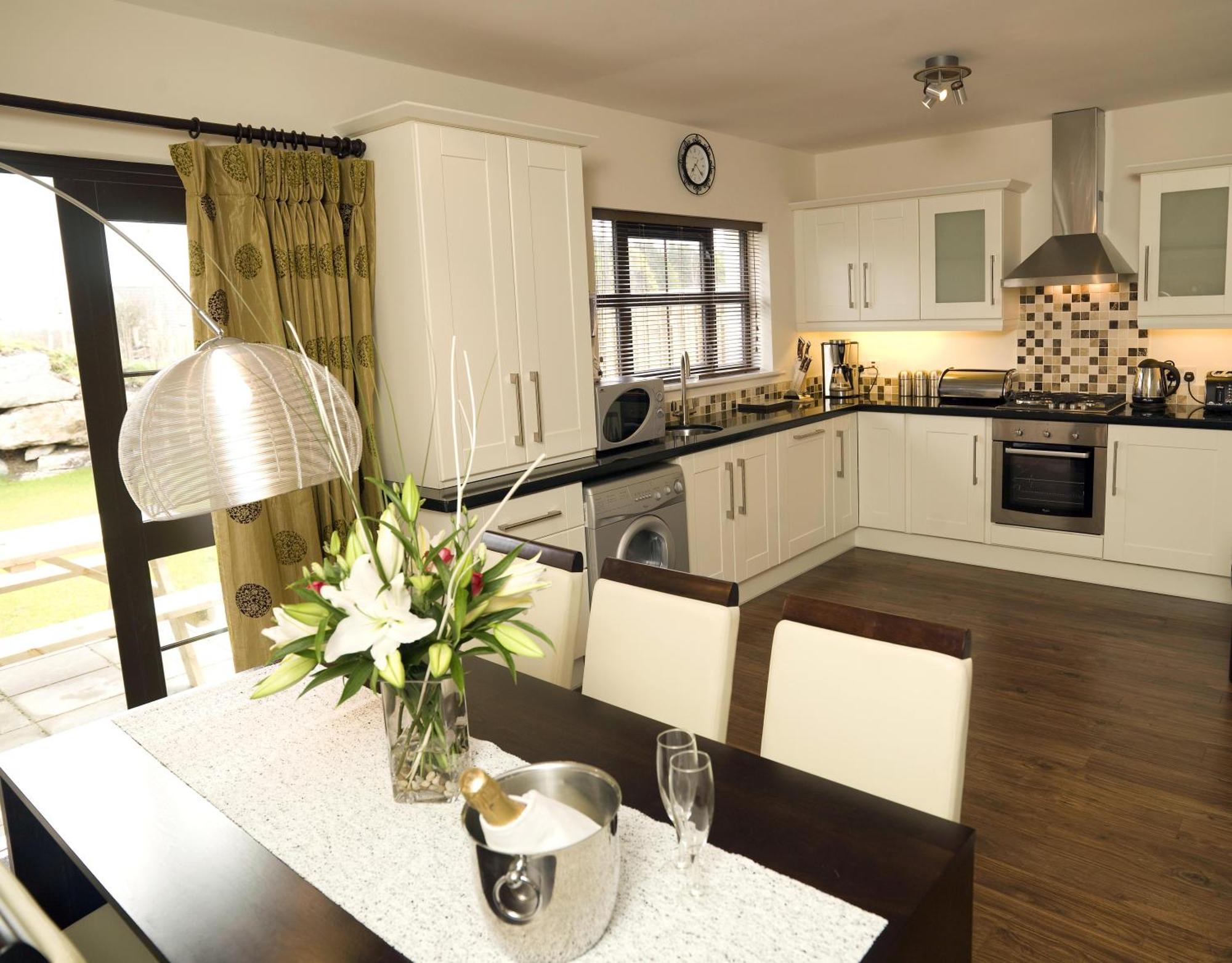 The Kenmare Bay Hotel & Luxury Lodges Resort 외부 사진